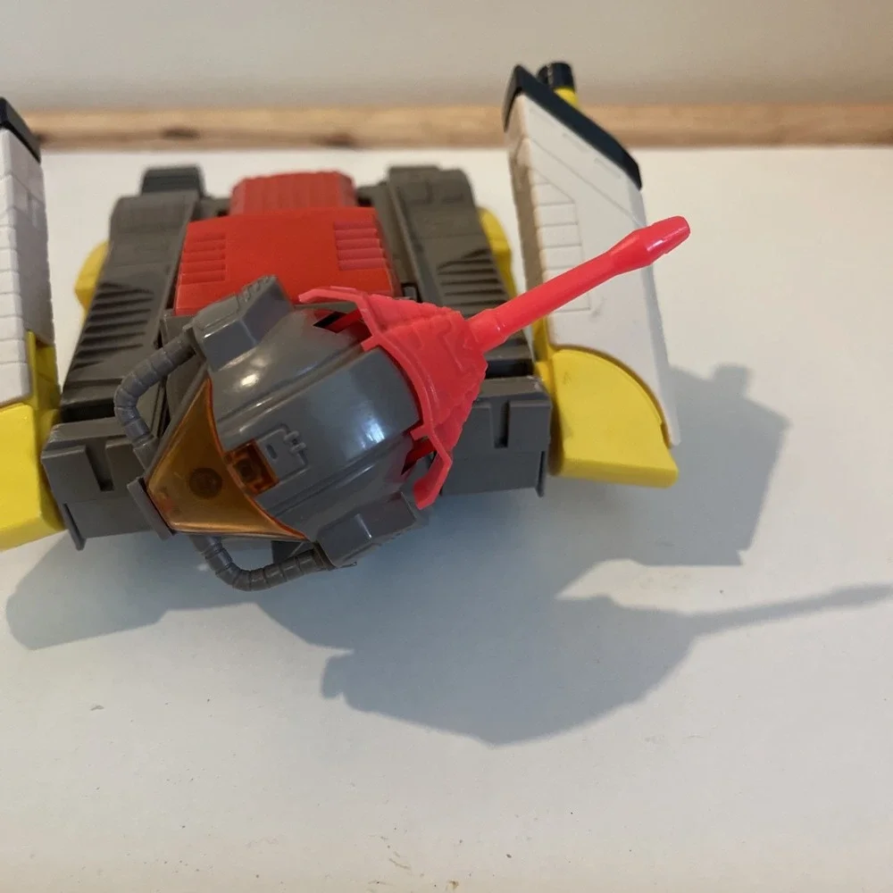 TRANSFORMERS G1 OMEGA SUPREME TANK CLEAN BATTERY‎ COMPARTMENT ORIGINAL Hasbro